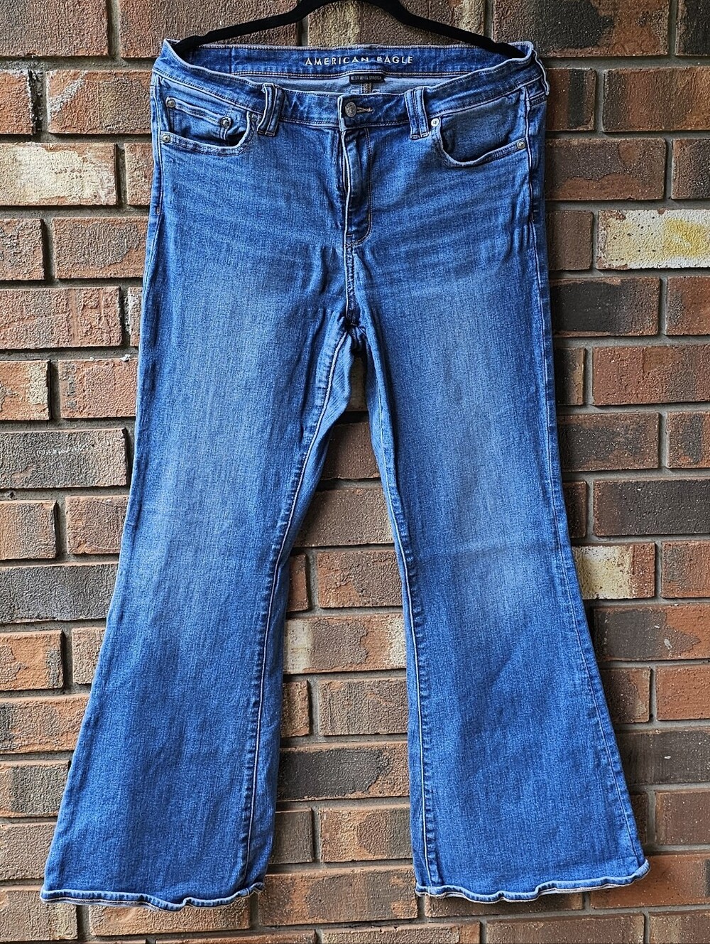American Eagle Outfitters Women’s Flare Jeans